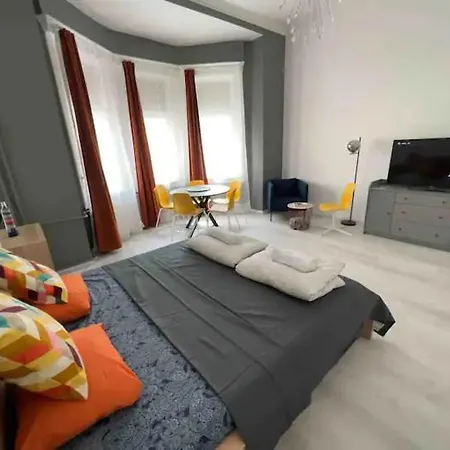 Apartamento Hi-bp Amazing & Spacious 3bedroom In